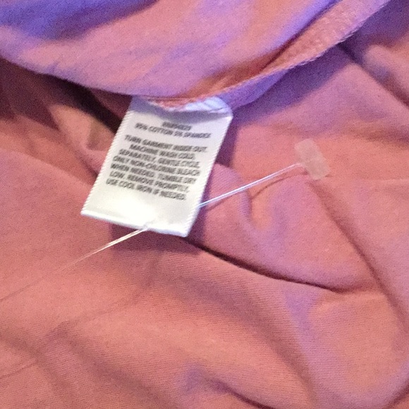 🌸NWT Gold Nation Size 3XLarge Activewear Top So Much Fun To Wear Closet Must 🌸 - Picture 8 of 8